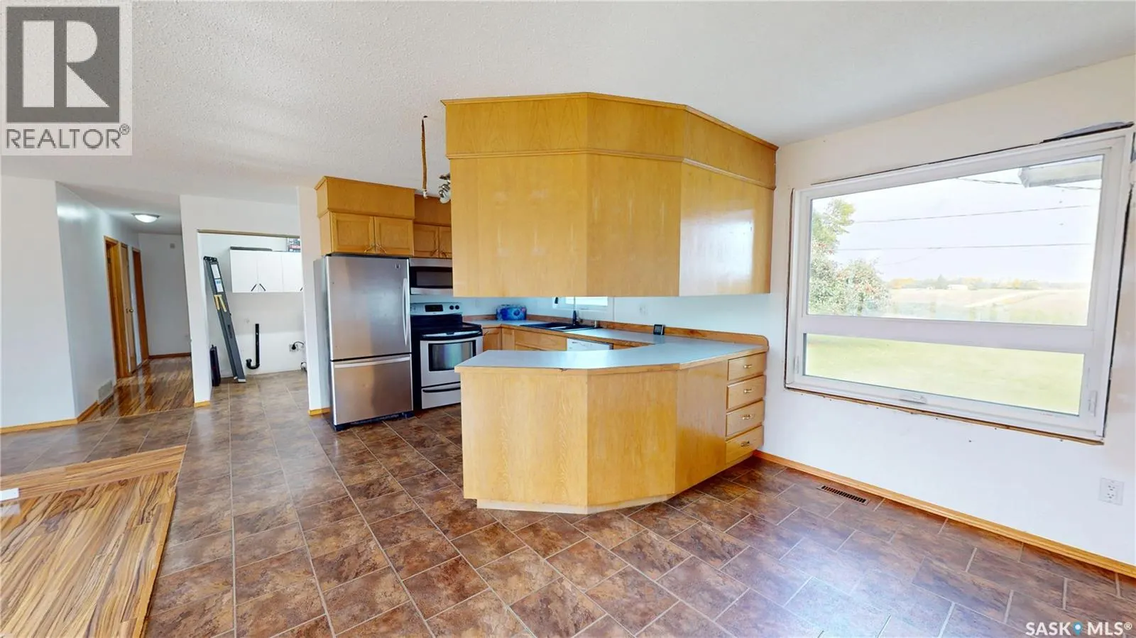 107 Clements AVENUE