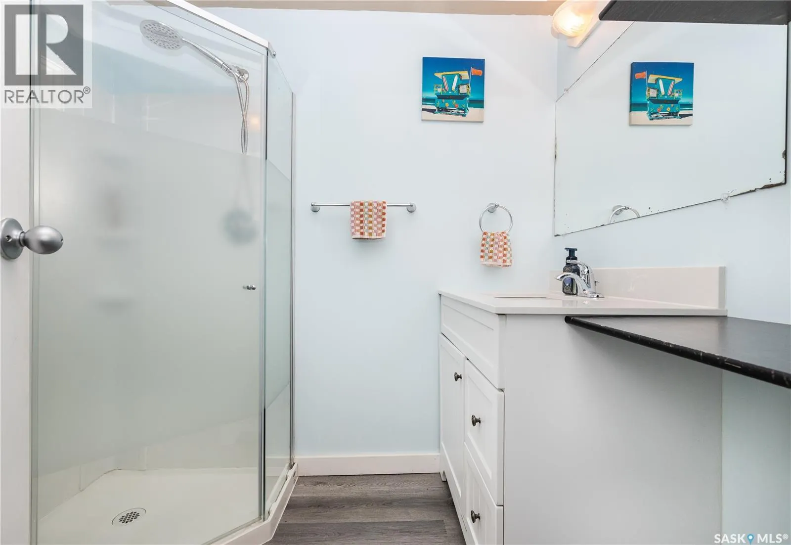 227 McMaster CRESCENT