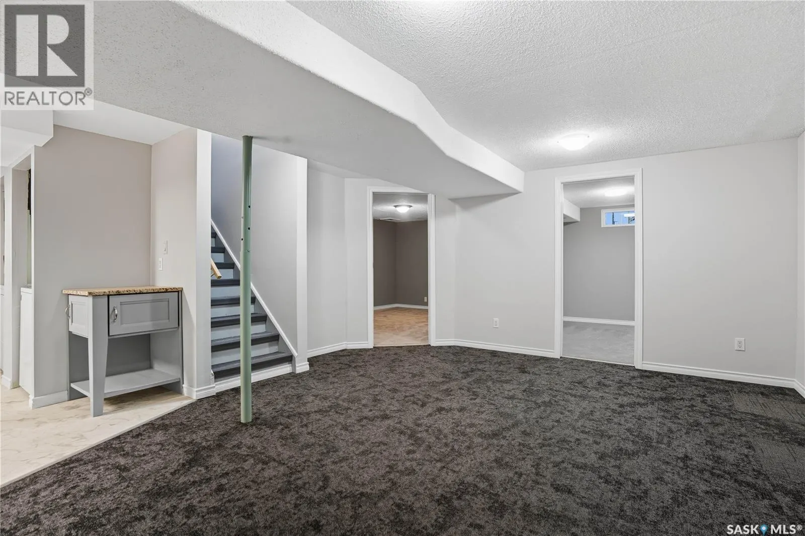 225 Wascana STREET