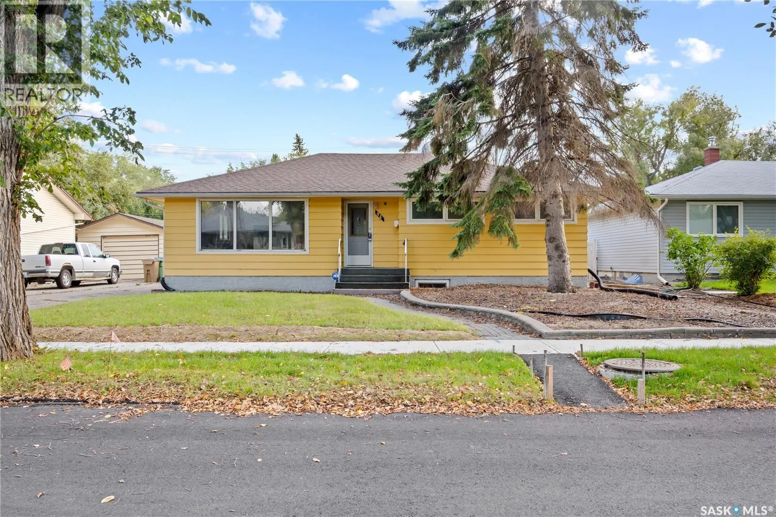 94 Dunning CRESCENT