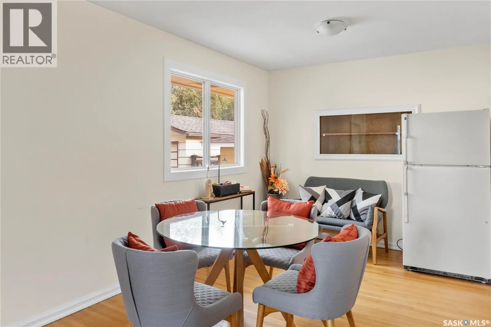 94 Dunning CRESCENT
