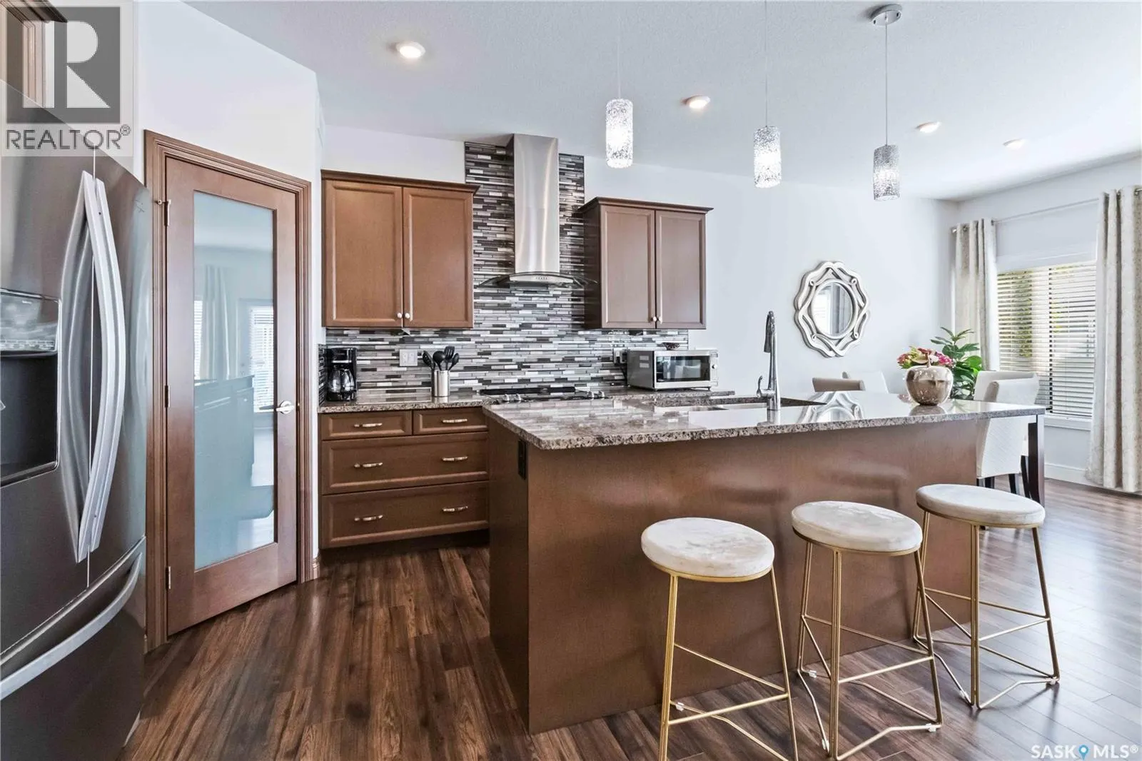 16 3210 11th STREET W