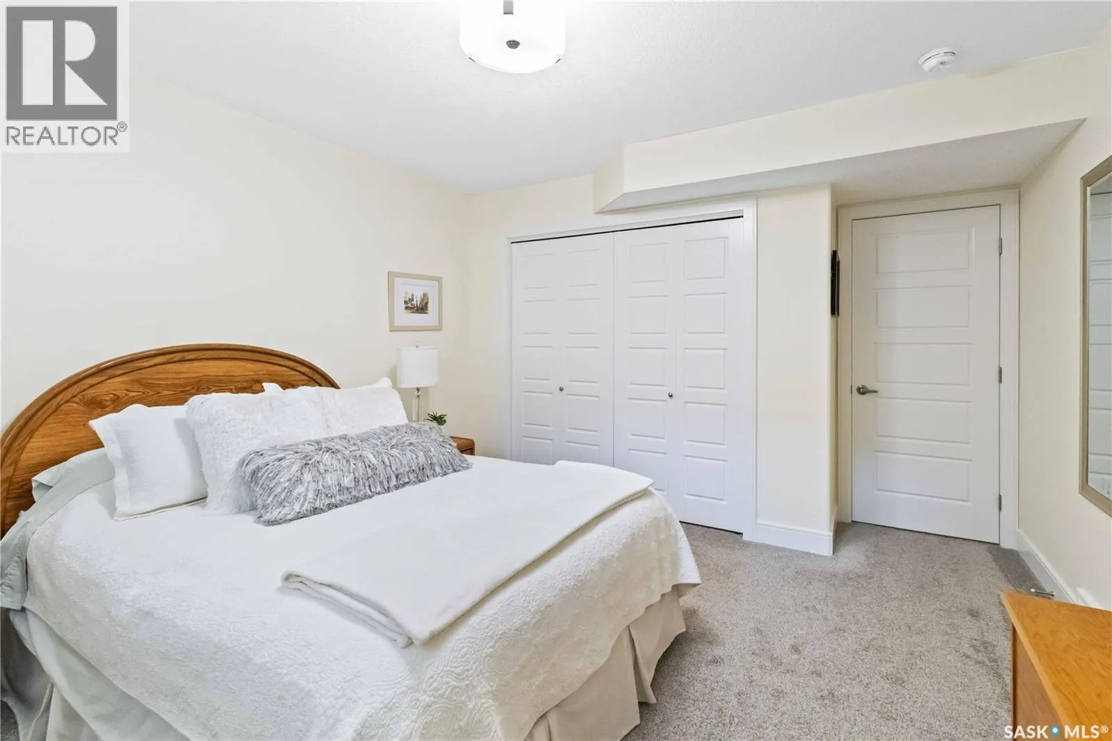 16 3210 11th STREET W