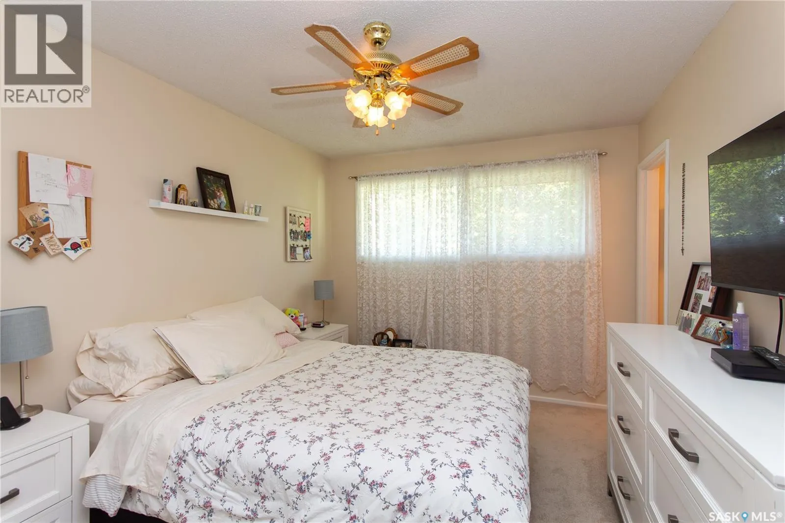 10819 Meighen CRESCENT