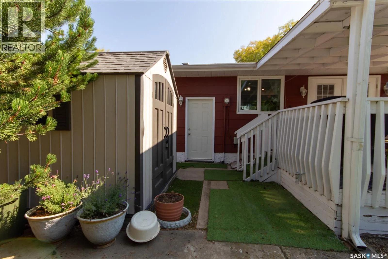 10819 Meighen CRESCENT