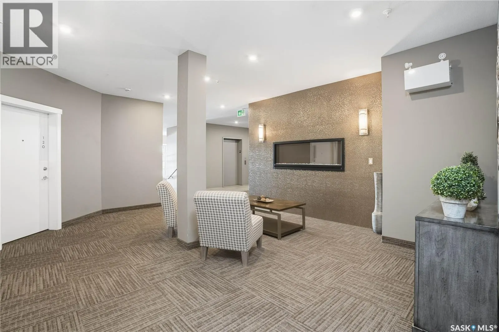 218 415 Maningas BEND