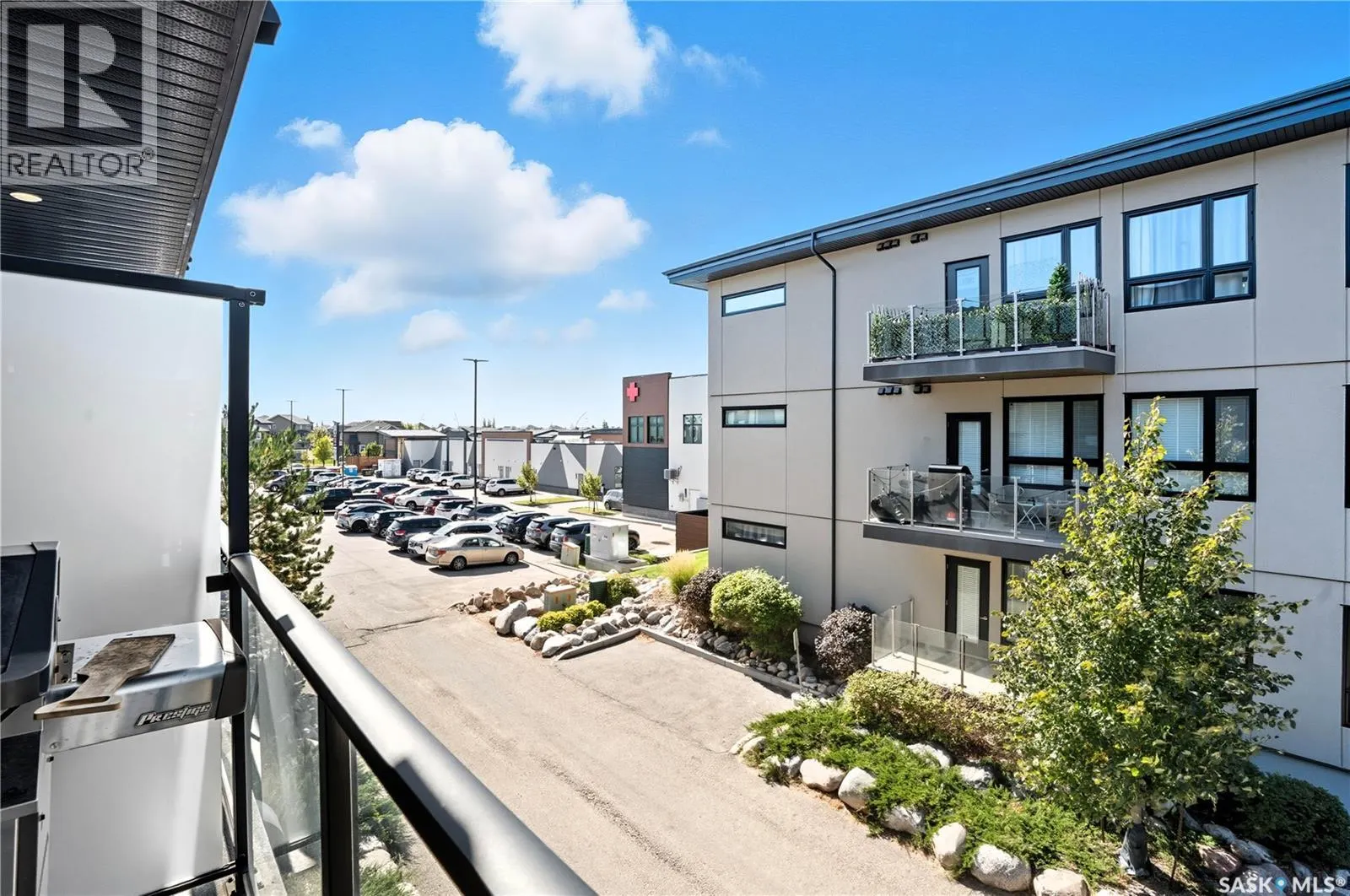 218 415 Maningas BEND