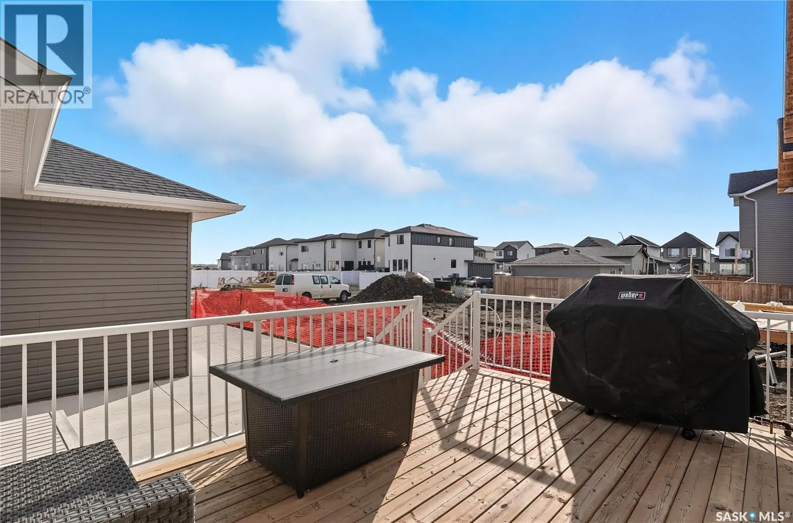 723 Underhill LANE
