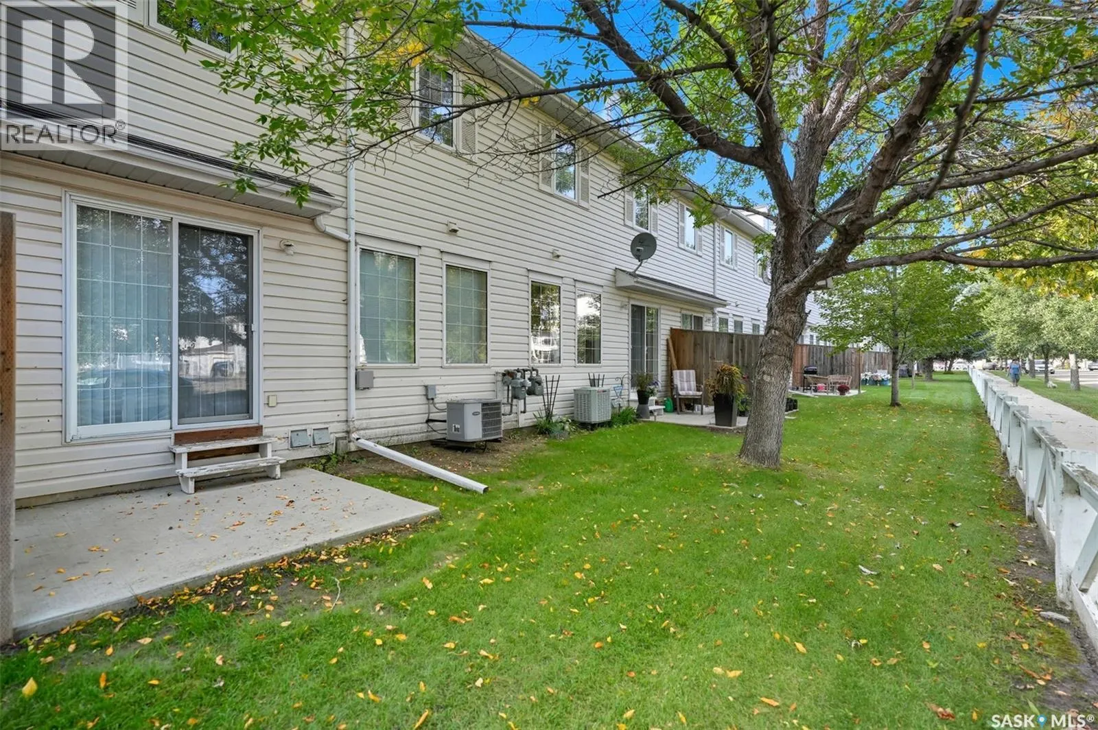 15 410 Keevil CRESCENT