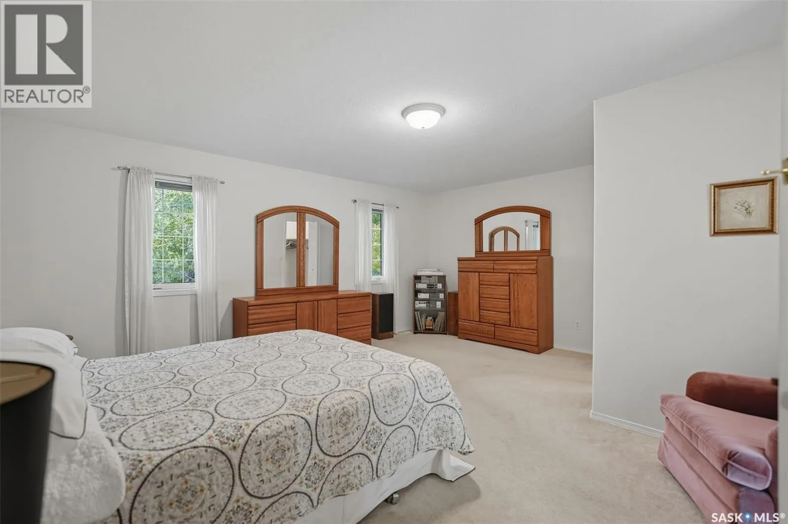 15 410 Keevil CRESCENT