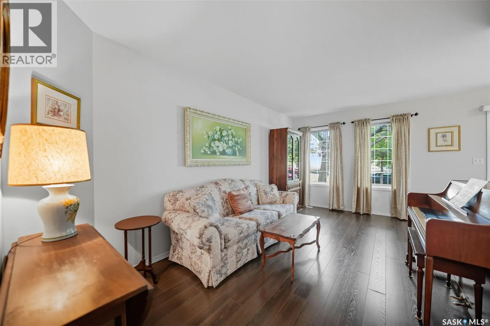 15 410 Keevil CRESCENT