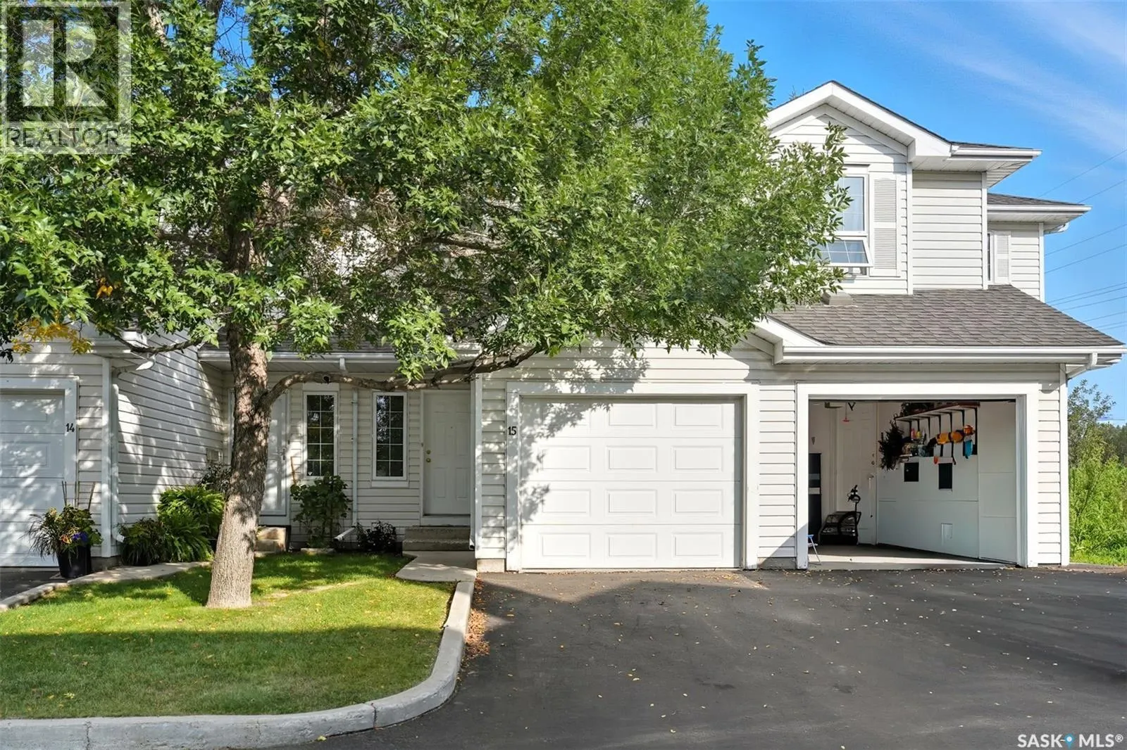 15 410 Keevil CRESCENT