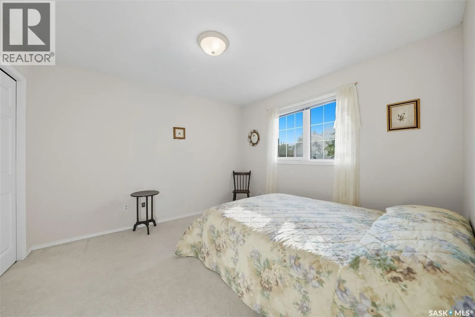 15 410 Keevil CRESCENT