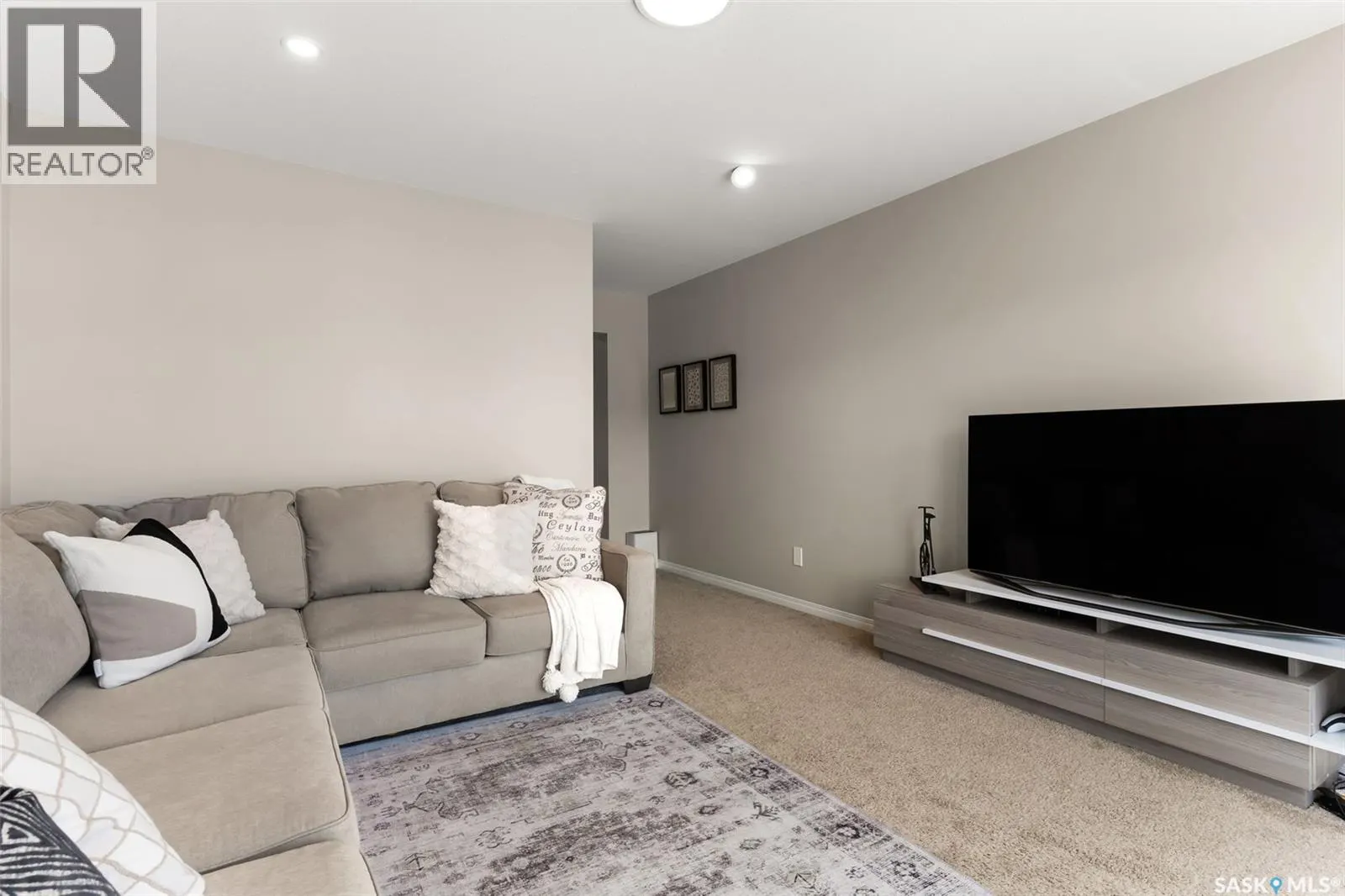 5631 Norseman CRESCENT