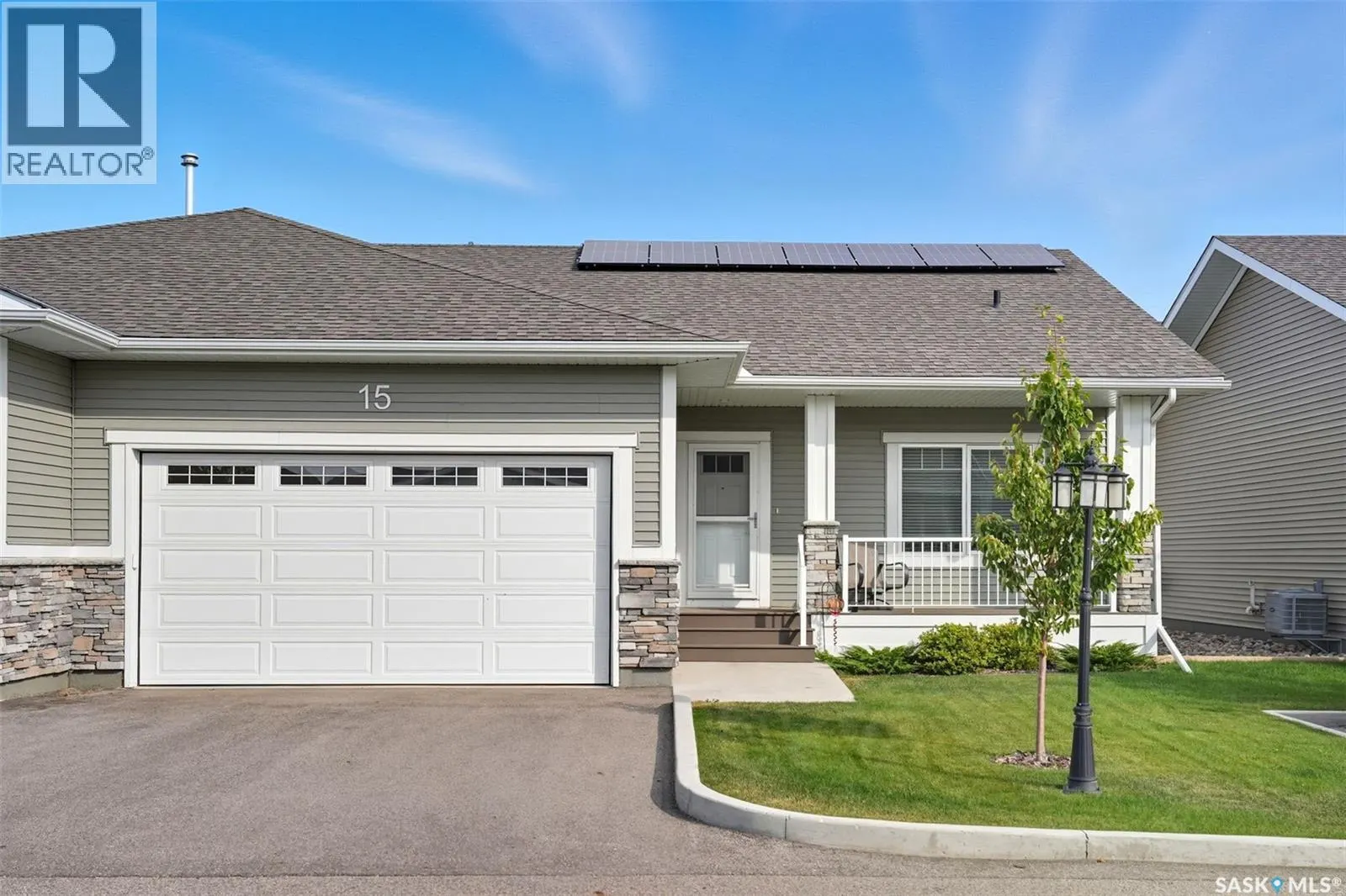 15 3206 11th STREET W