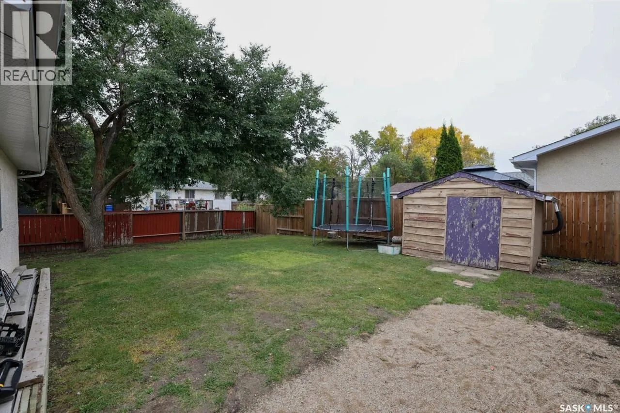 52 Price CRESCENT