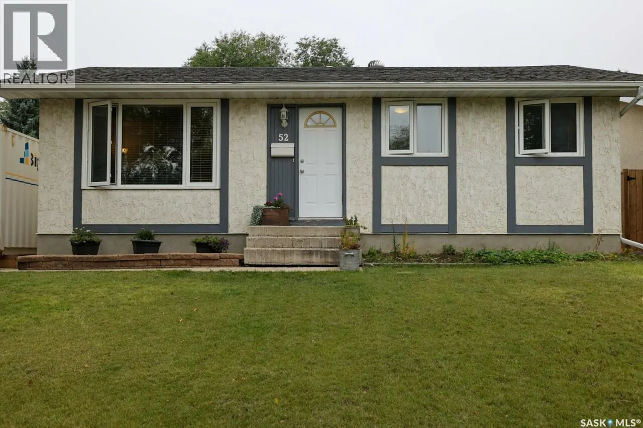 52 Price CRESCENT