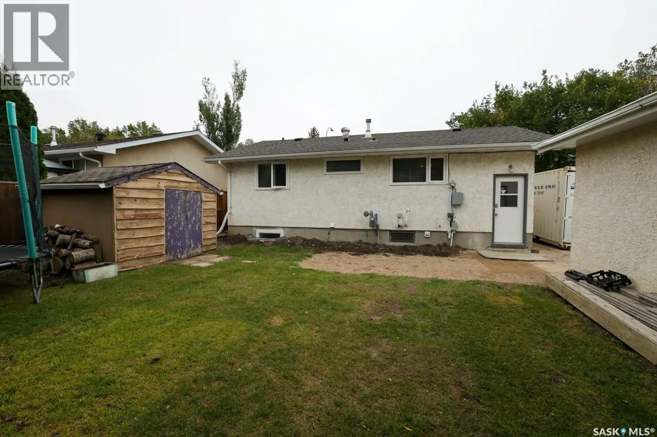 52 Price CRESCENT