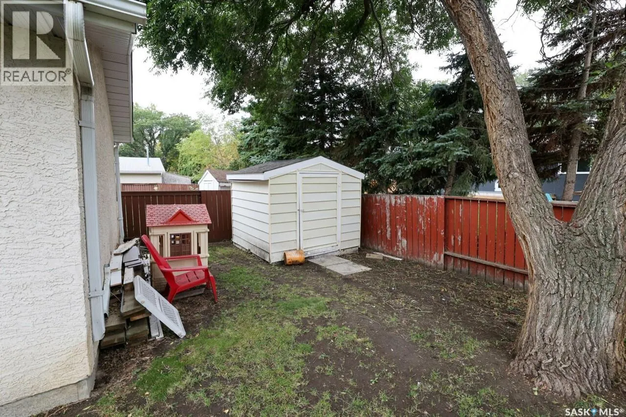 52 Price CRESCENT