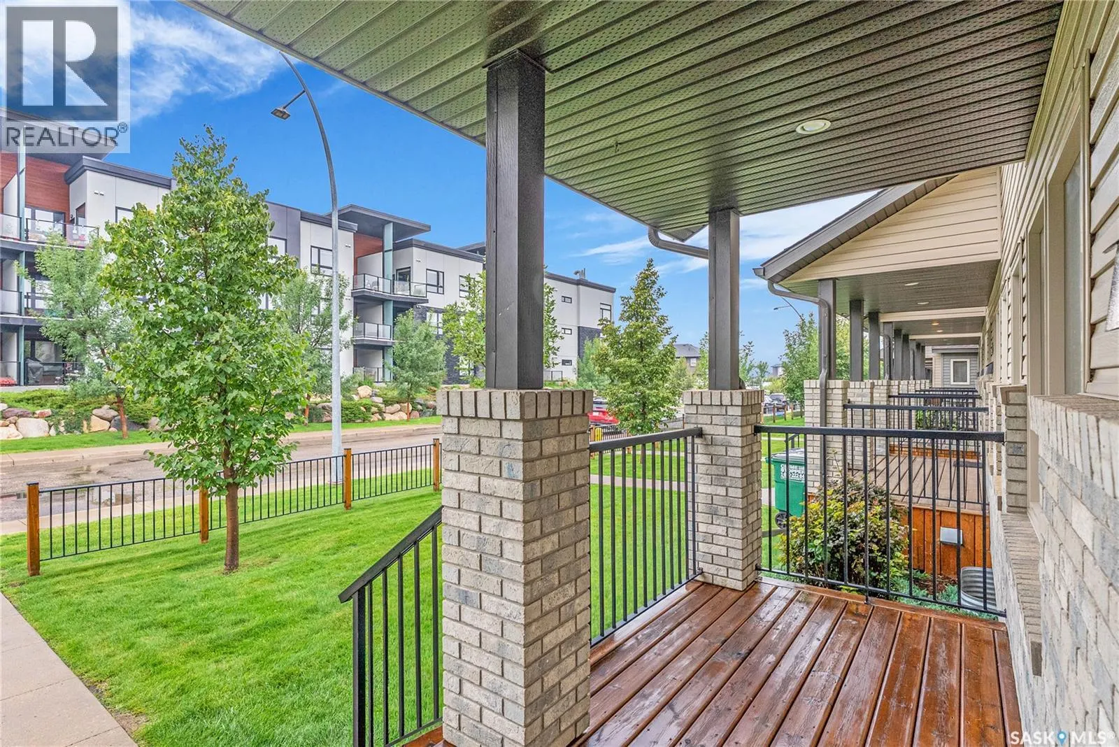 230 Maningas BEND
