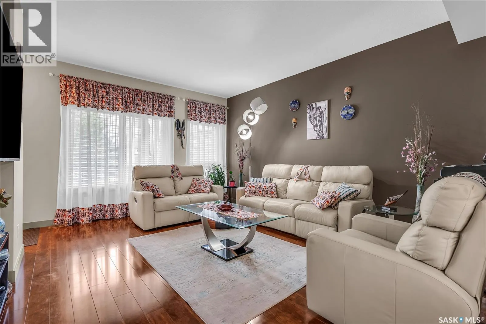 230 Maningas BEND