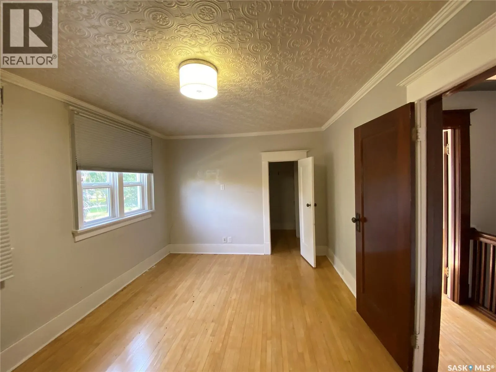 194 Second AVENUE N