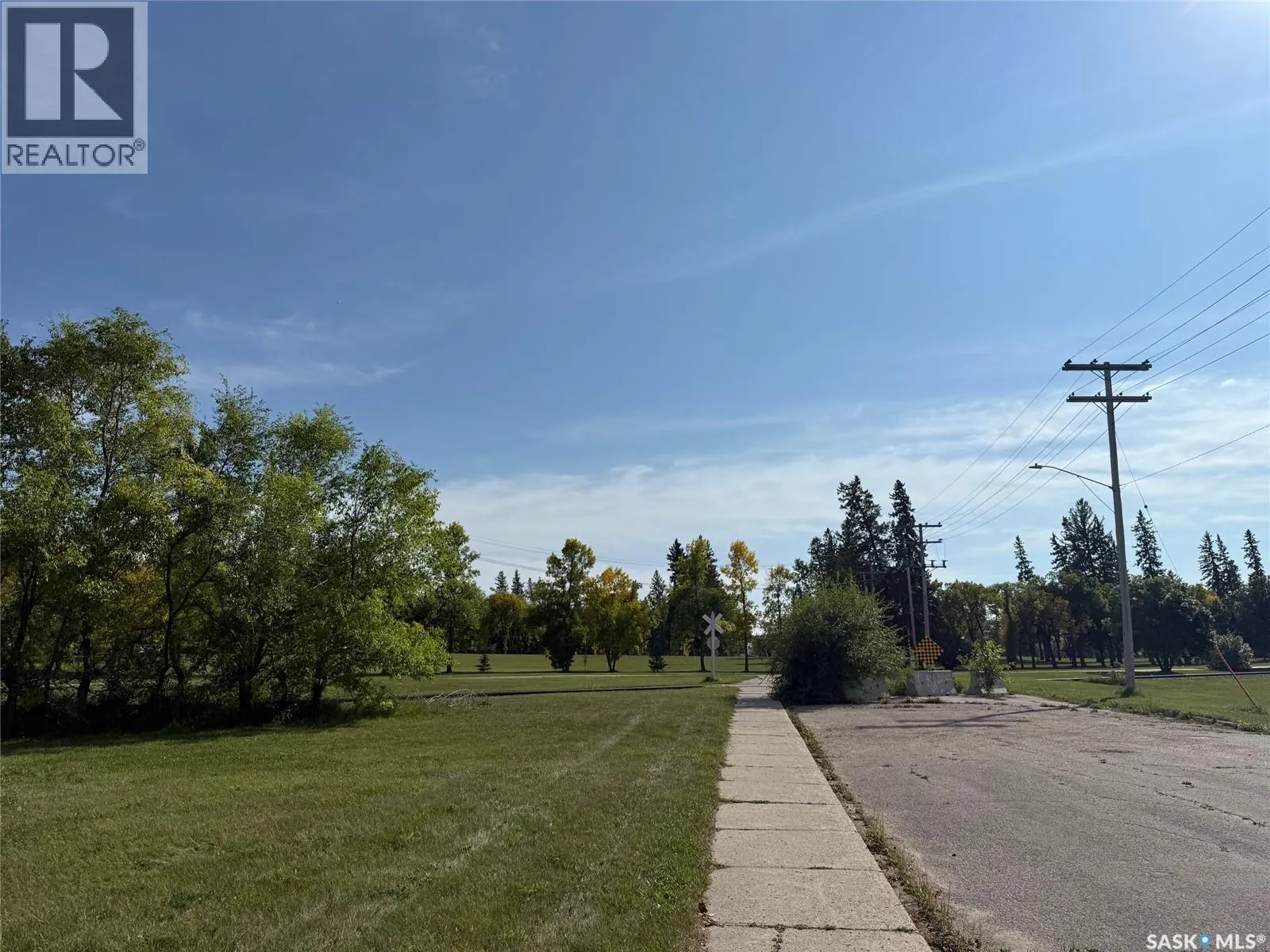 111 Haultain AVENUE