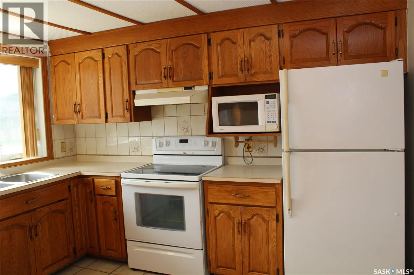 205 1st STREET W