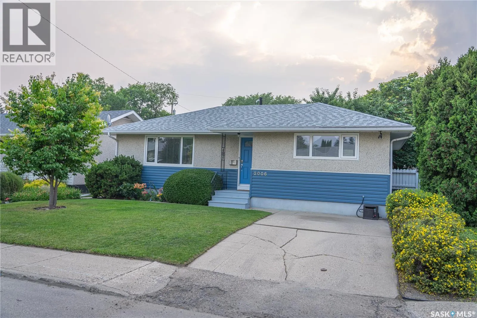 2006 Louise AVENUE