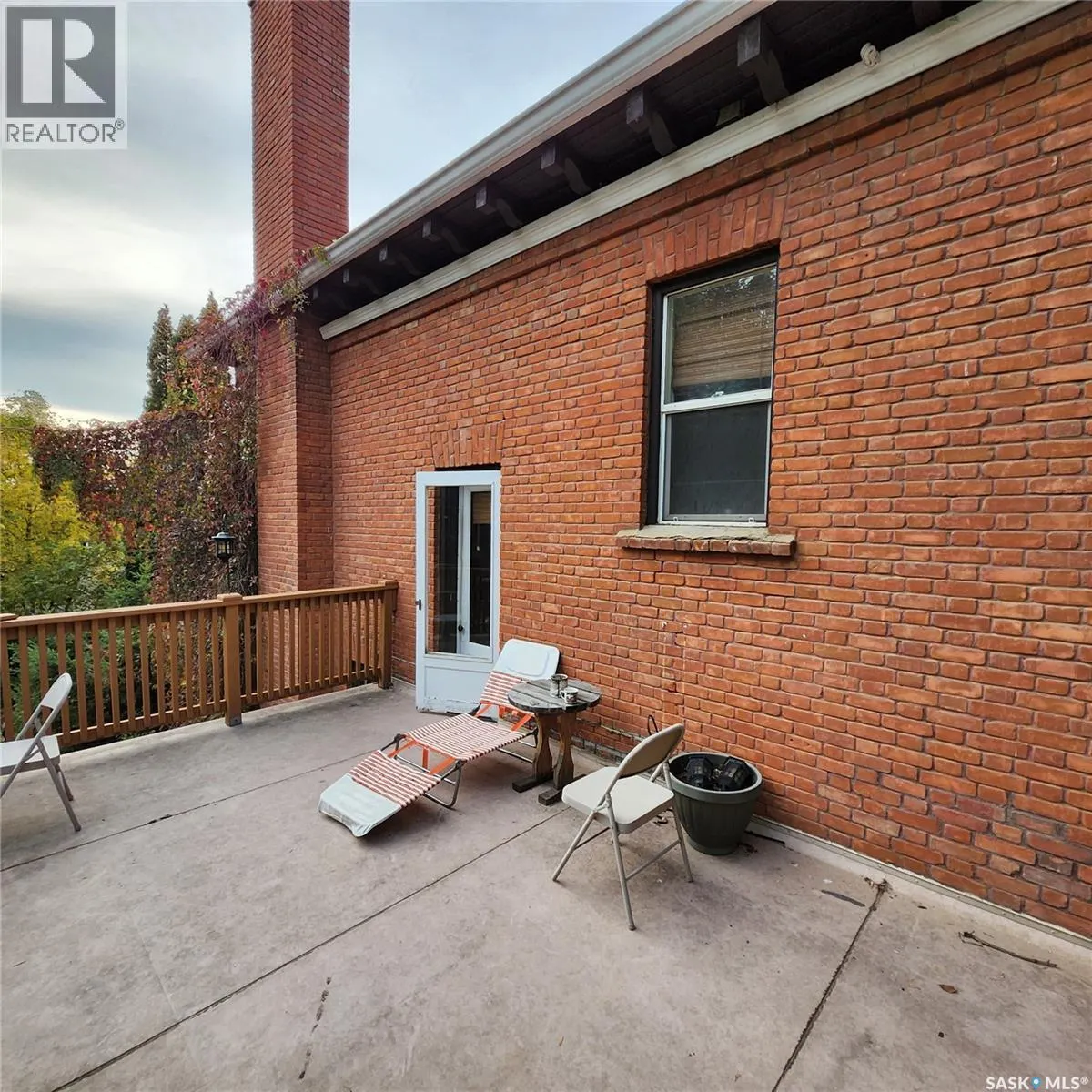 313 19th STREET
