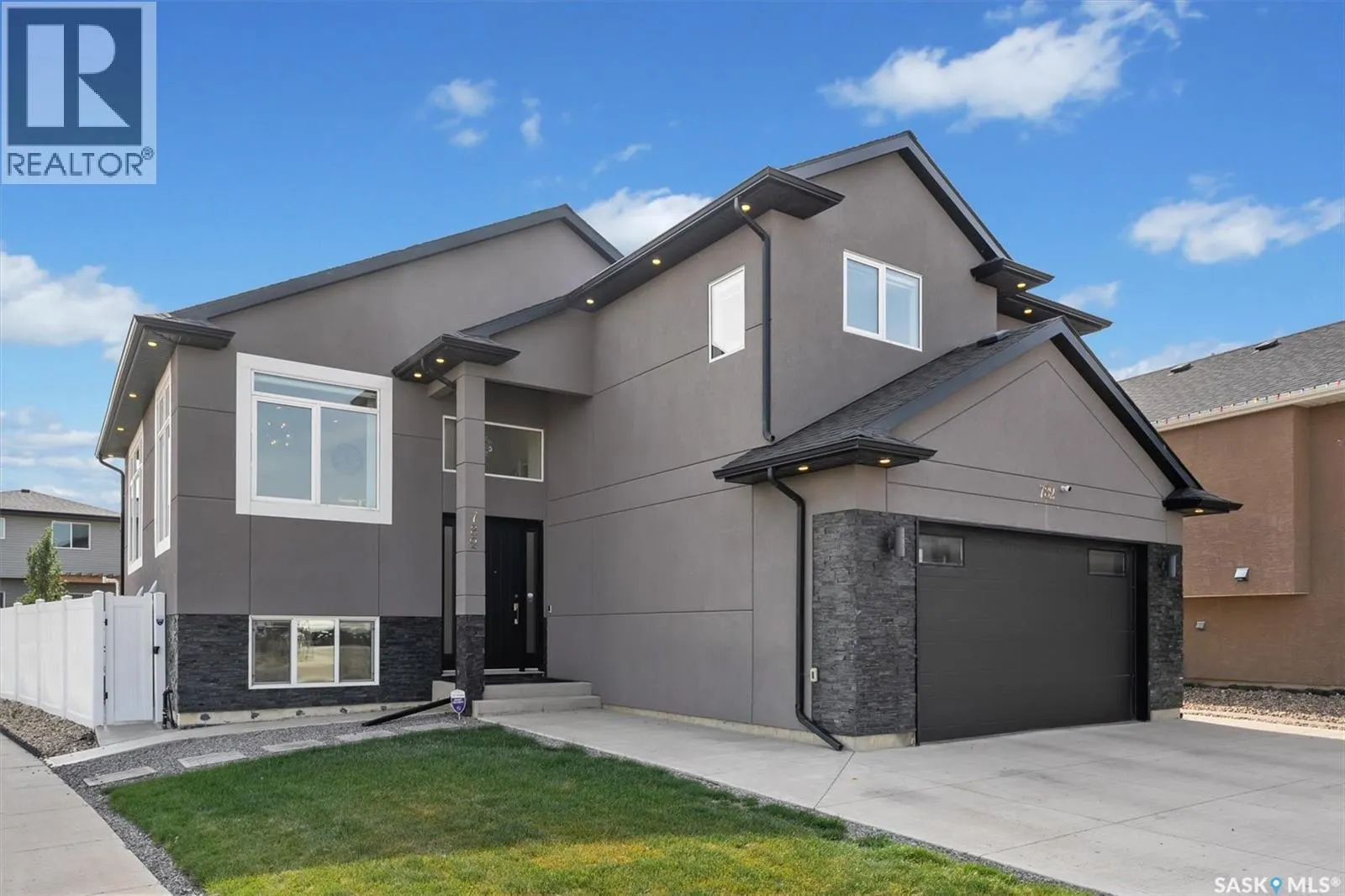 782 Labine COURT