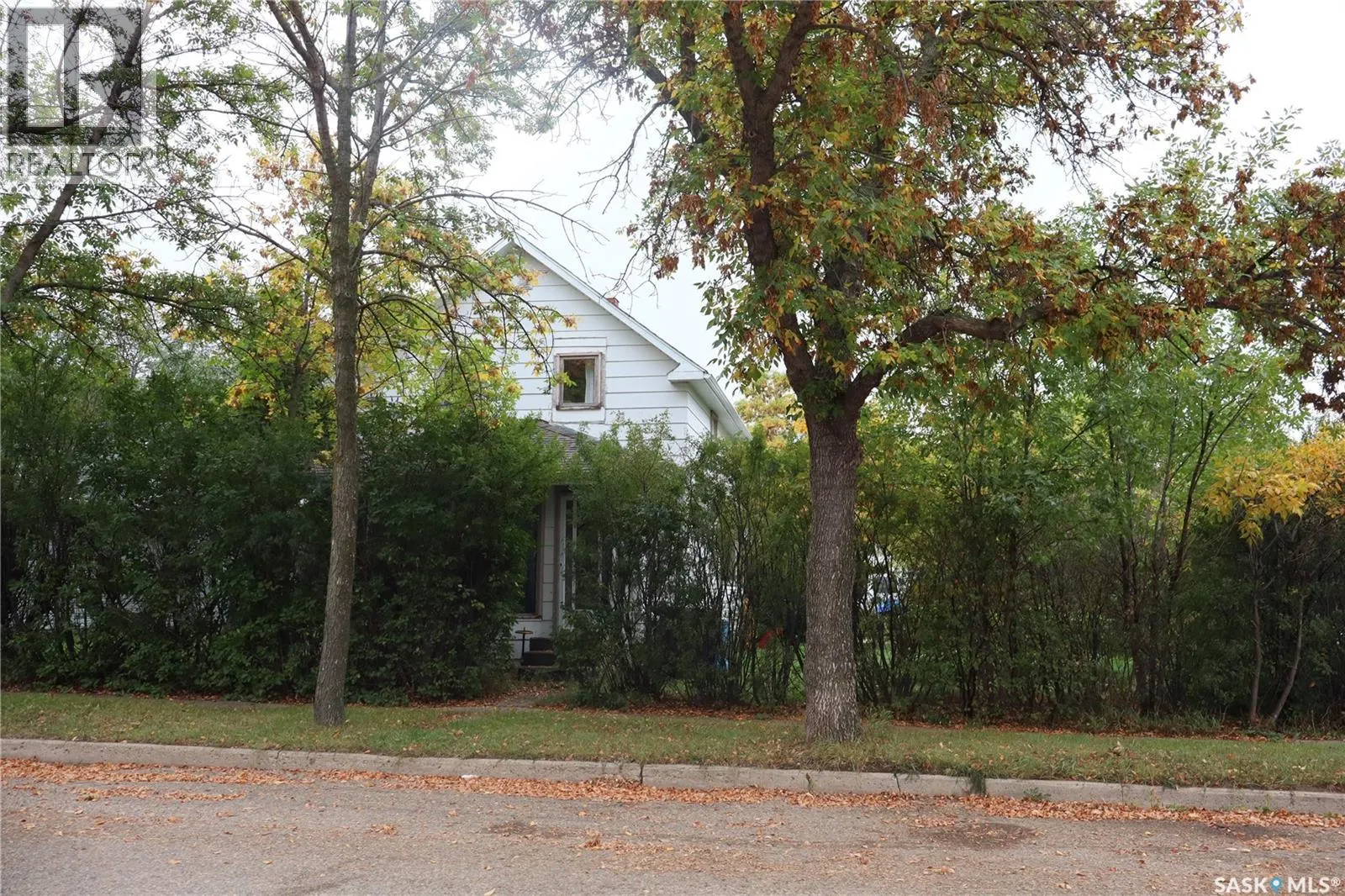 123 5TH AVENUE W