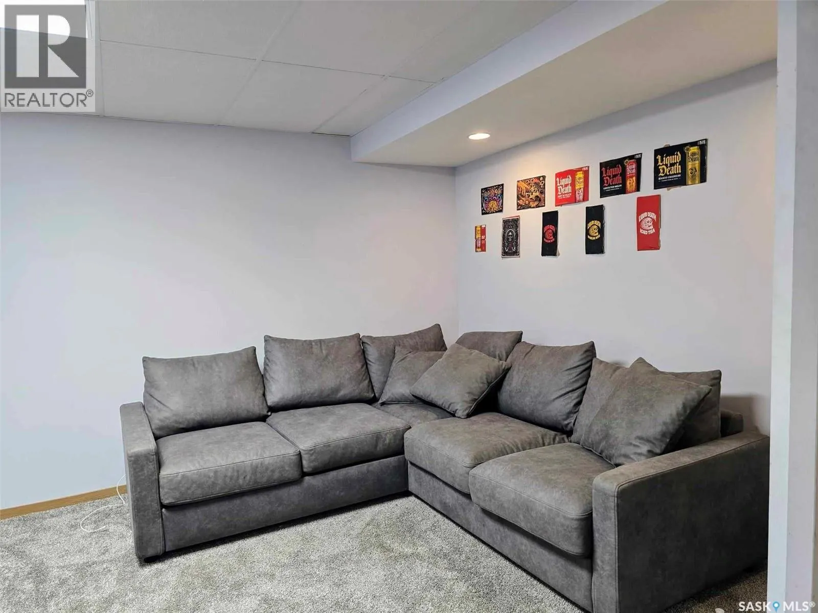 474 Pine DRIVE