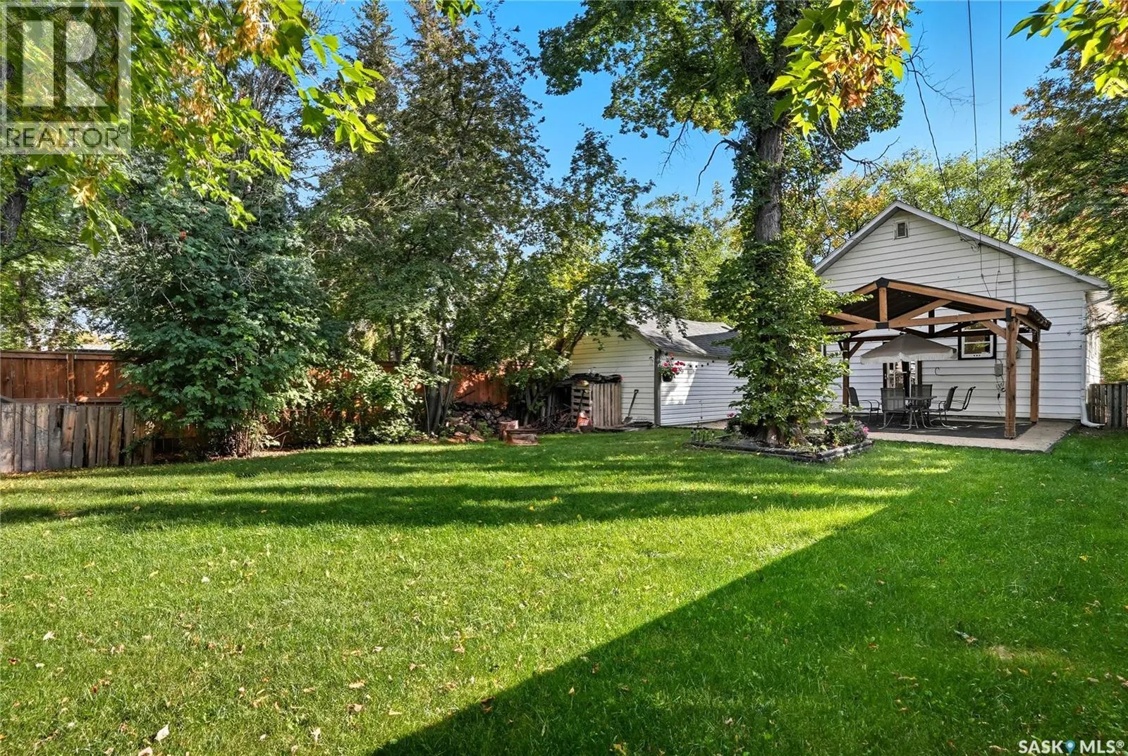 114 107th STREET W