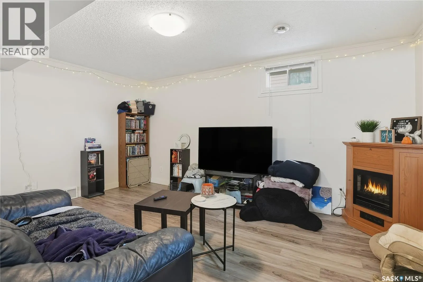 114 107th STREET W