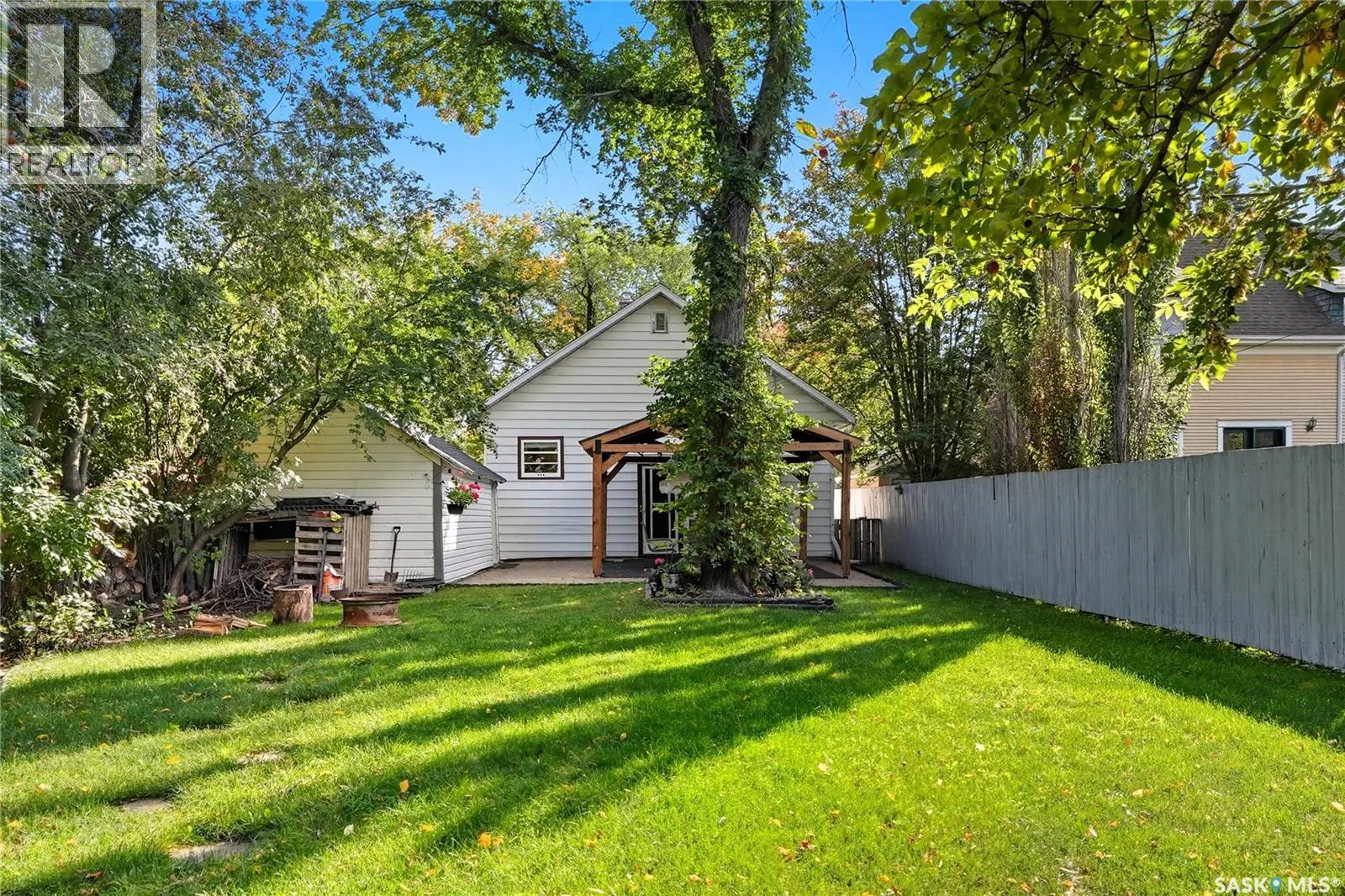 114 107th STREET W