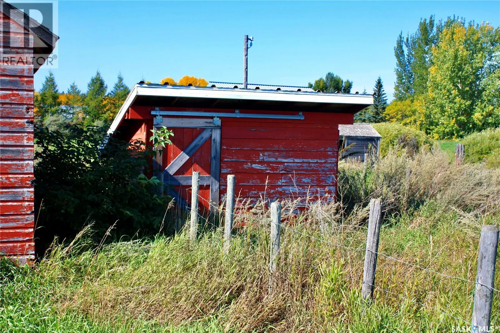 Warkentin Acreage