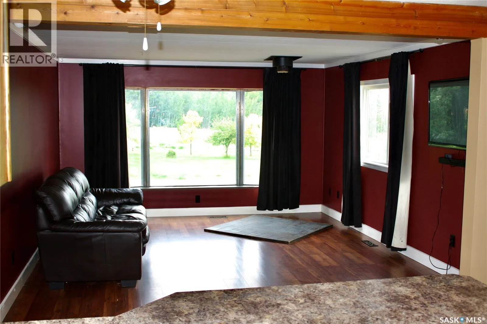 Warkentin Acreage