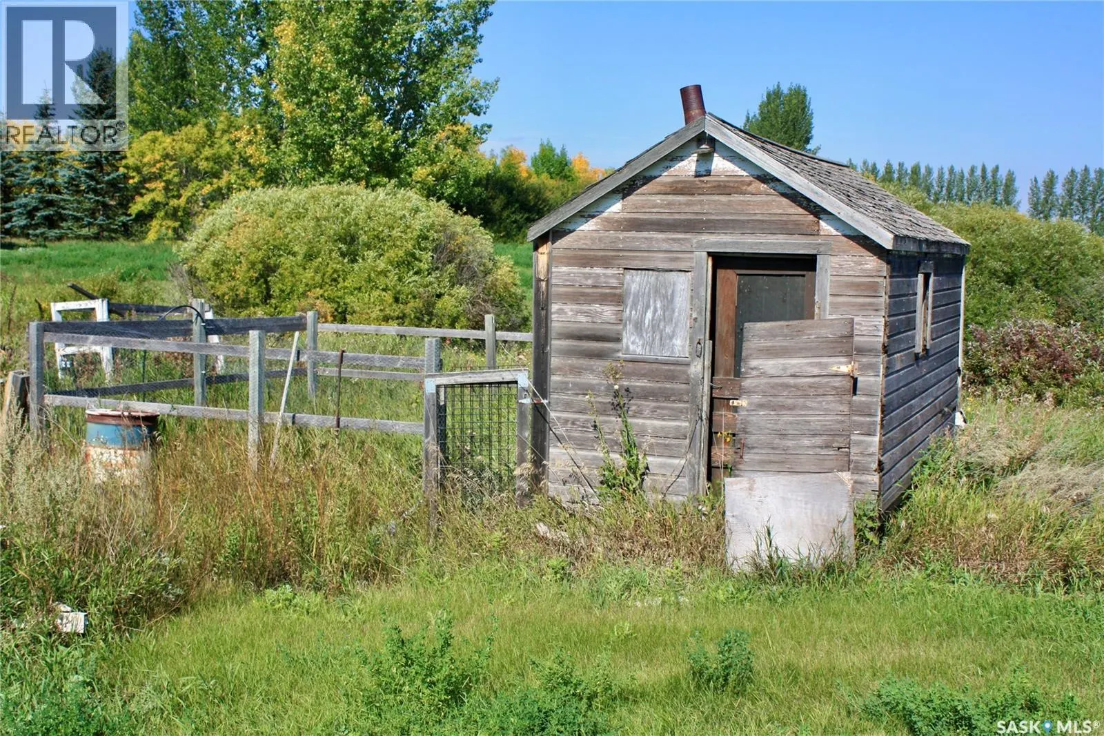 Warkentin Acreage