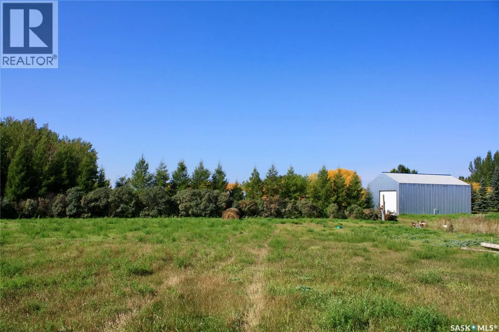 Warkentin Acreage