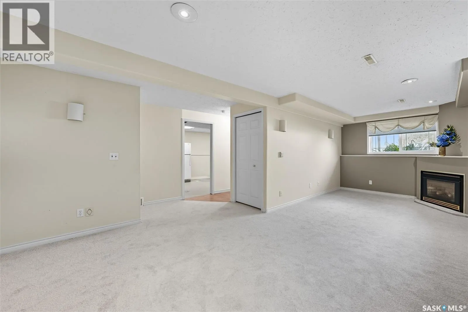 314 Budz CRESCENT