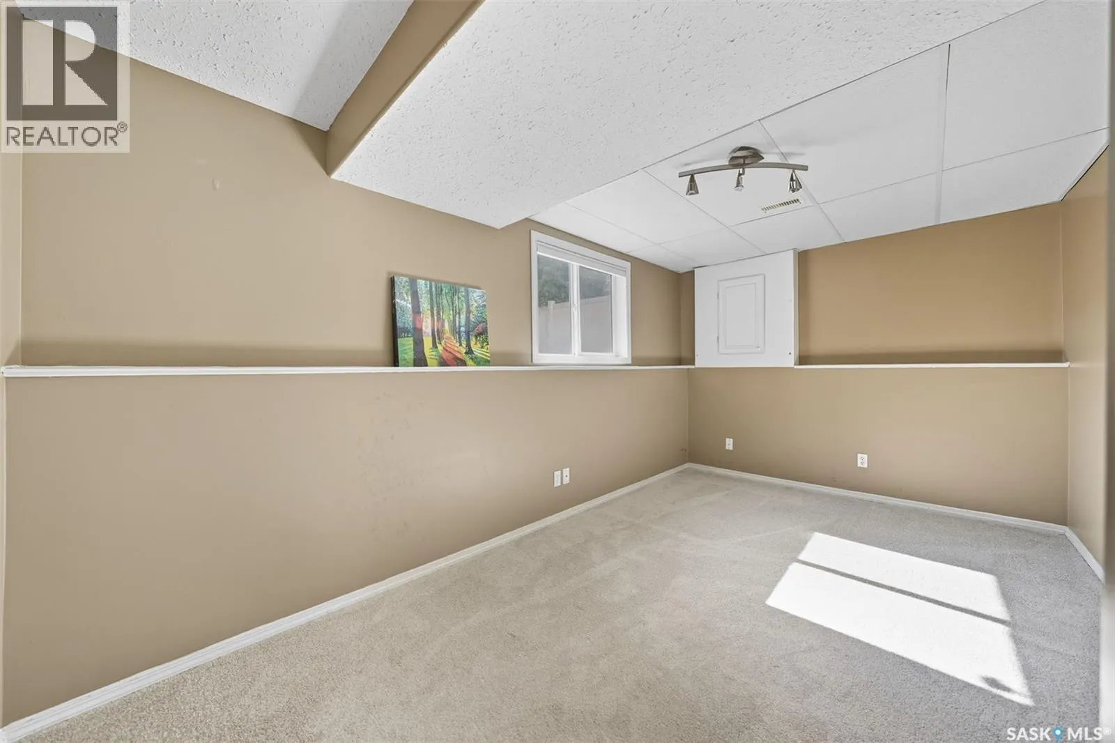 314 Budz CRESCENT