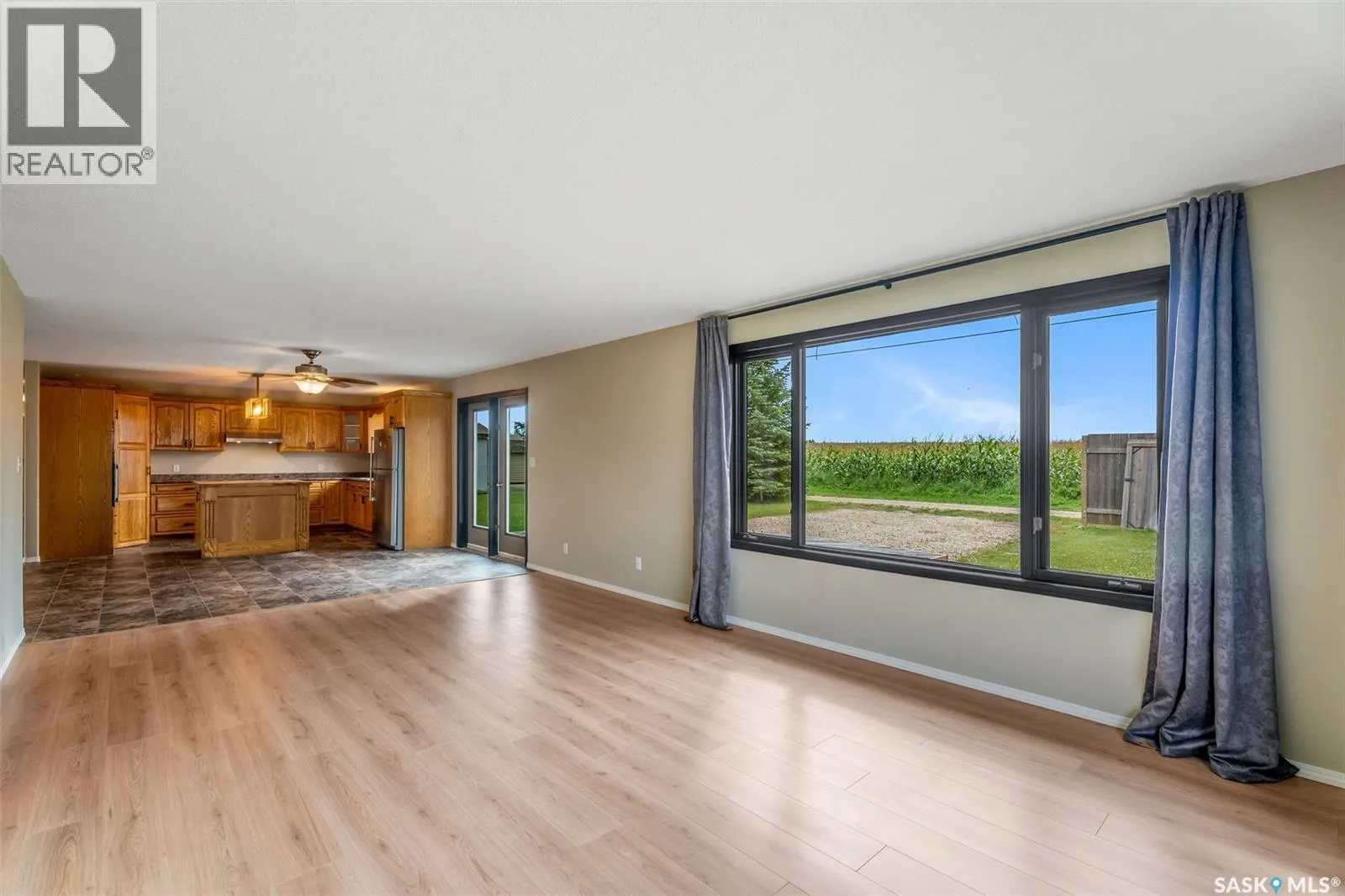 14 Poplar DRIVE