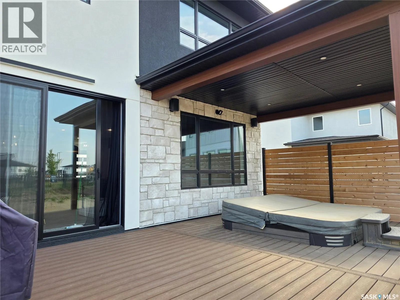 443 Woolf BEND