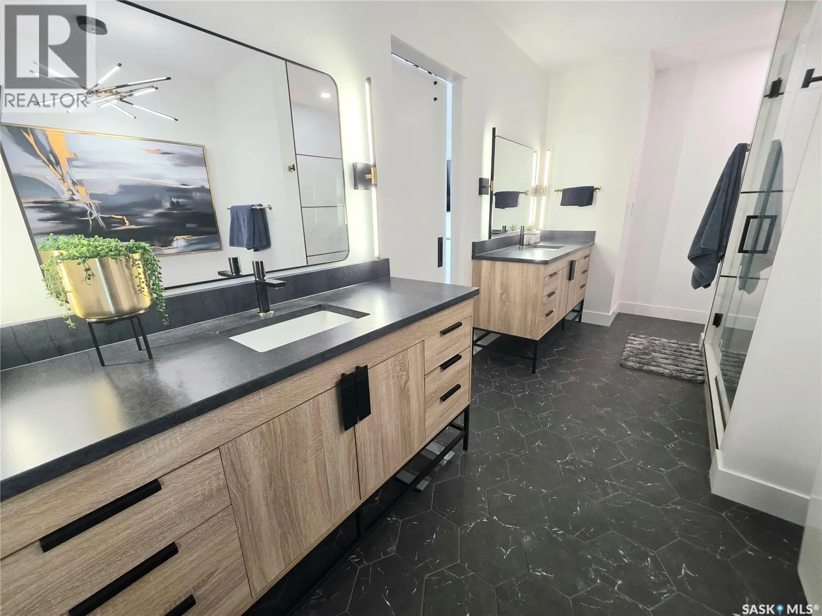 443 Woolf BEND