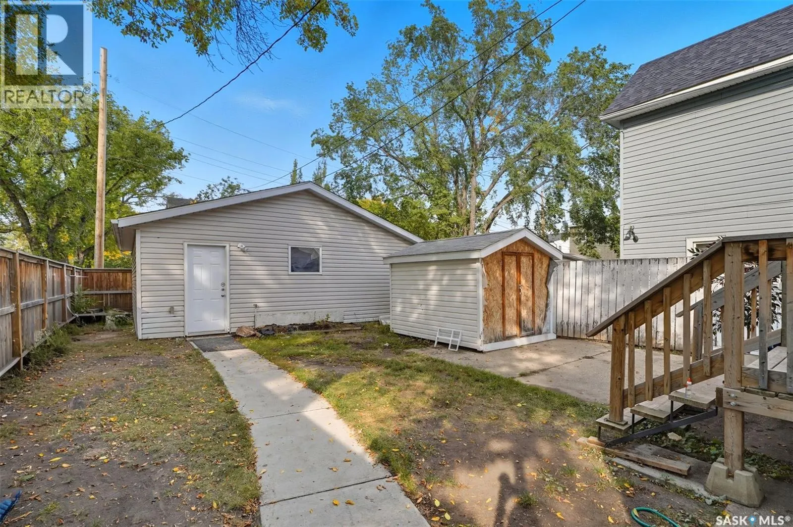 650 Spadina CRESCENT W