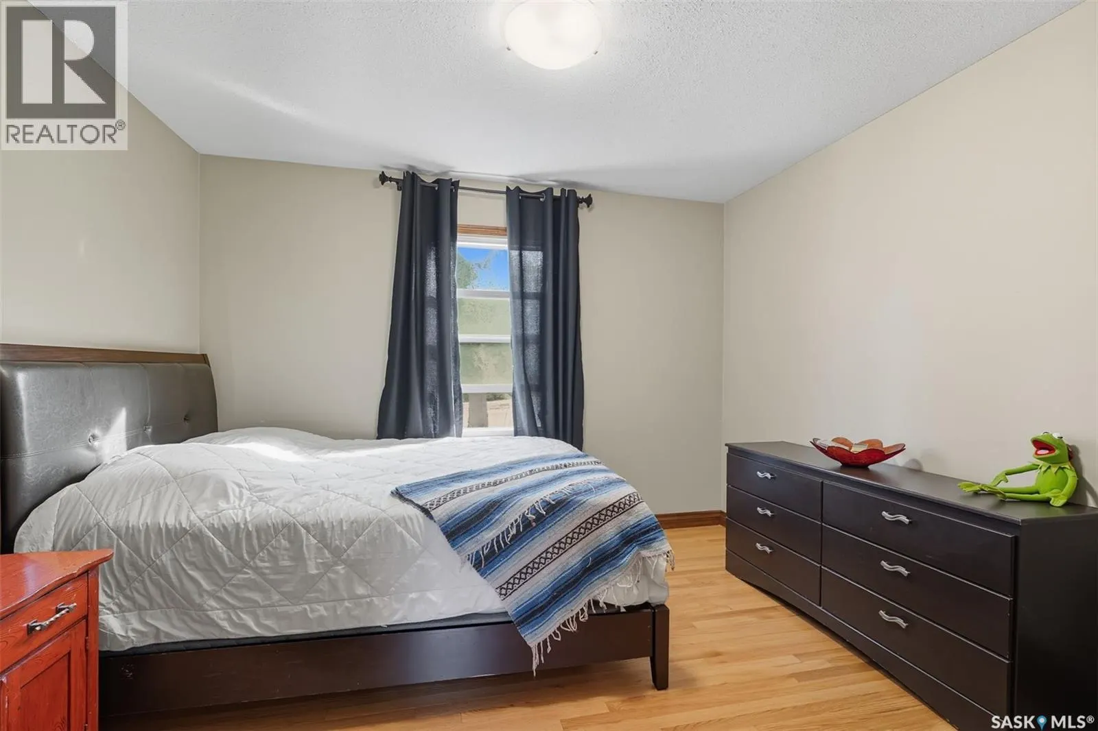 650 Spadina CRESCENT W