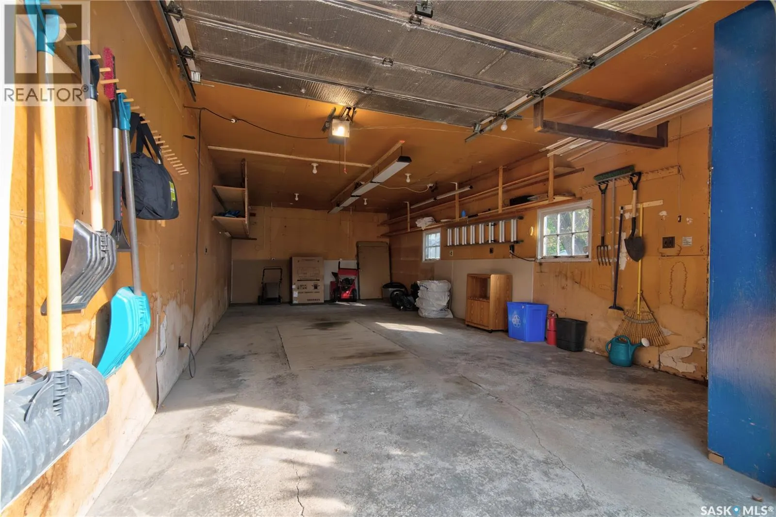 130 Walden CRESCENT