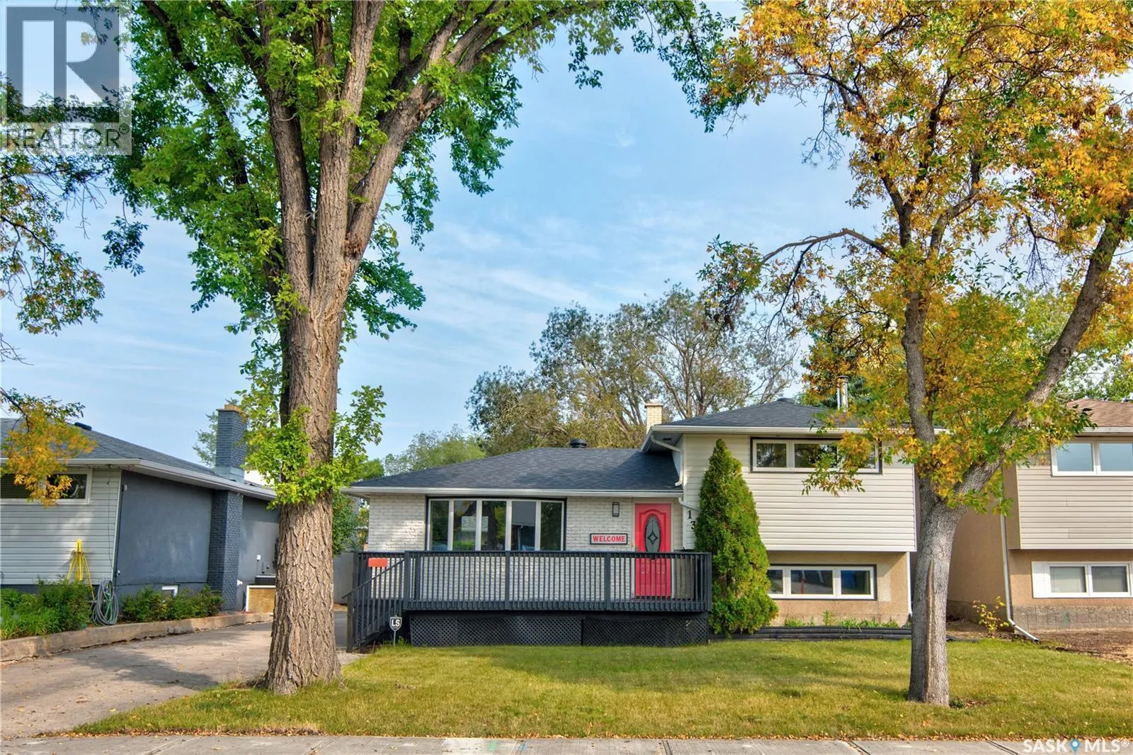 130 Walden CRESCENT