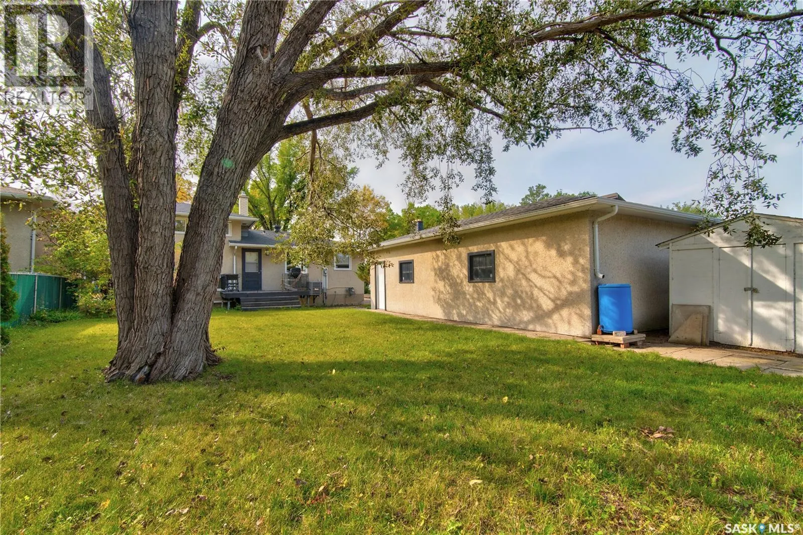 130 Walden CRESCENT